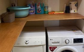 Apartment 32